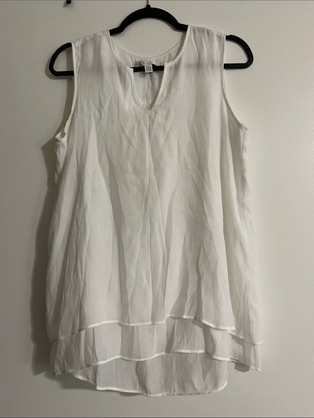 Sleeveless White Layered V-Neck Blouse - Lightweight Summer Top
